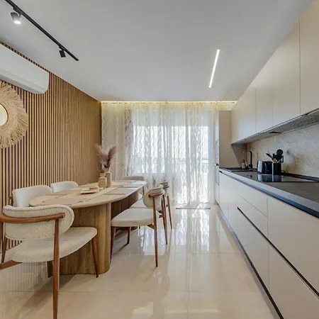 アパート Beautiful 2br Seafront With Wifi & Comfy Beds Birżebbuġa