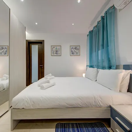 アパート Beautiful 2br Seafront With Wifi & Comfy Beds Birżebbuġa