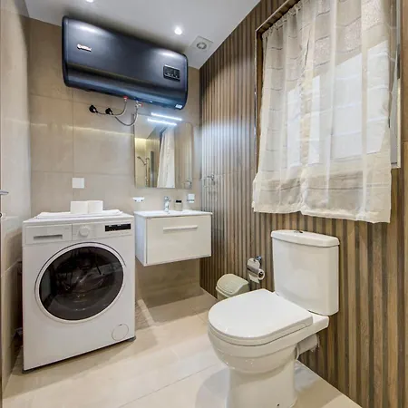 アパート Beautiful 2br Seafront With Wifi & Comfy Beds