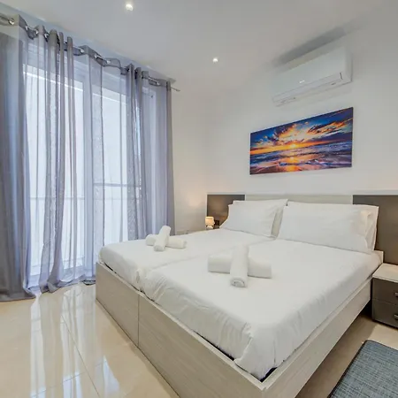 Beautiful 2br Seafront With Wifi & Comfy Beds アパート