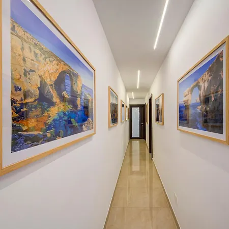 Beautiful 2br Seafront With Wifi & Comfy Beds アパート