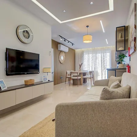 Beautiful 2br Seafront With Wifi & Comfy Beds