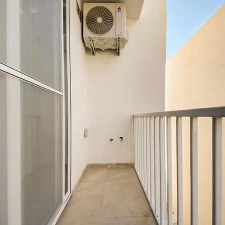 Beautiful 2br Seafront With Wifi & Comfy Beds アパート Birżebbuġa
