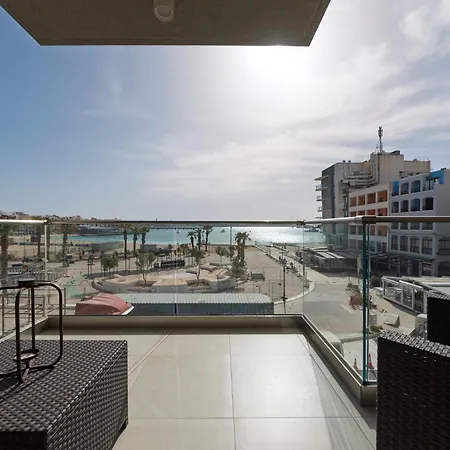 アパート Beautiful 2br Seafront With Wifi & Comfy Beds